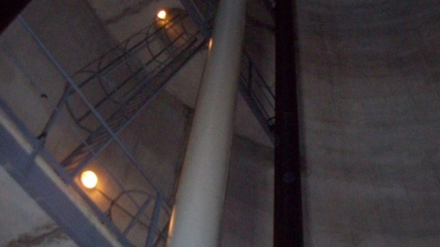A l'intérieur du château d'eau
